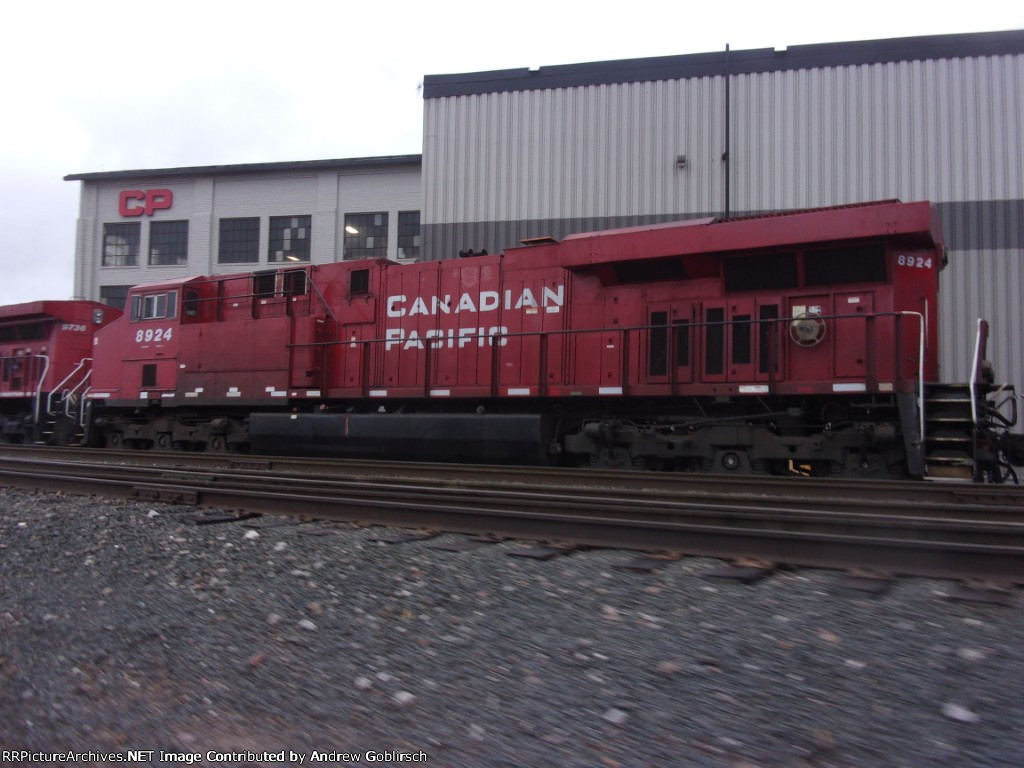 CP 8924 2